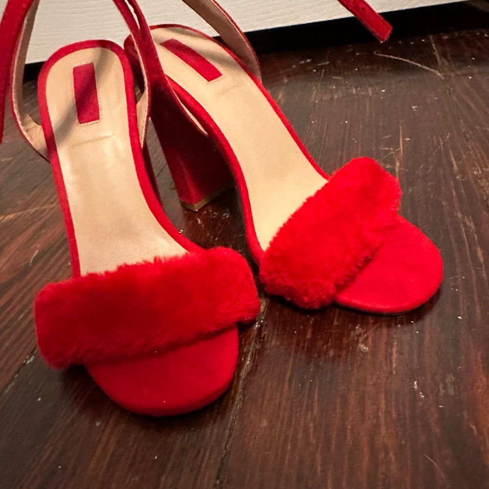 Red fluffy chunky heel